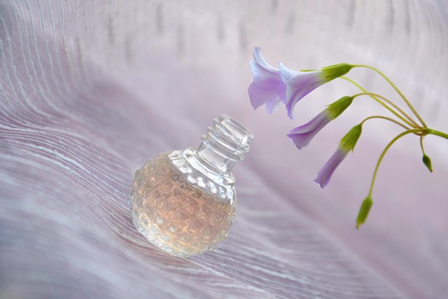 aceite esencial y absoluto de violeta