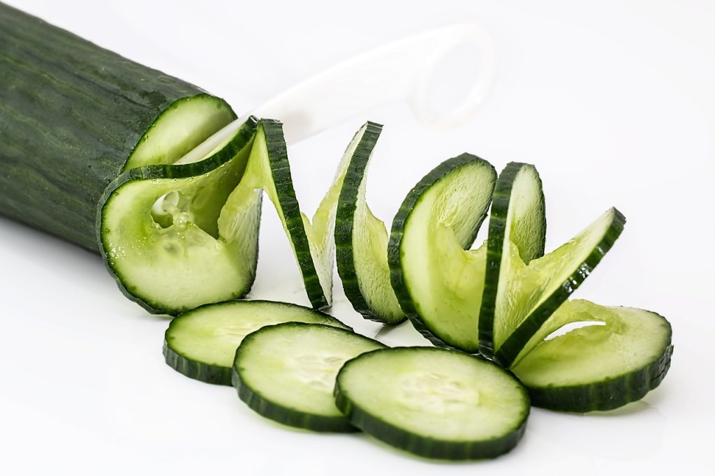 Qué vitaminas y minerales tiene el pepino