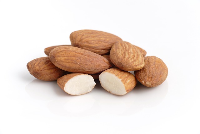 vitaminas y minerales de la almendra y sus beneficios