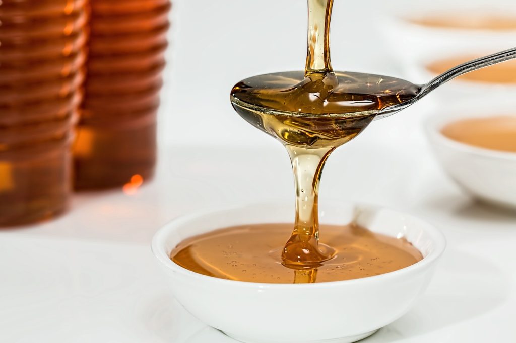 Qué vitaminas y minerales tiene la miel