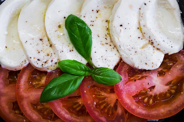 cuántas calorias tiene el queso fresco