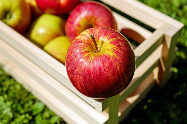 Beneficios de comer manzana todos los días