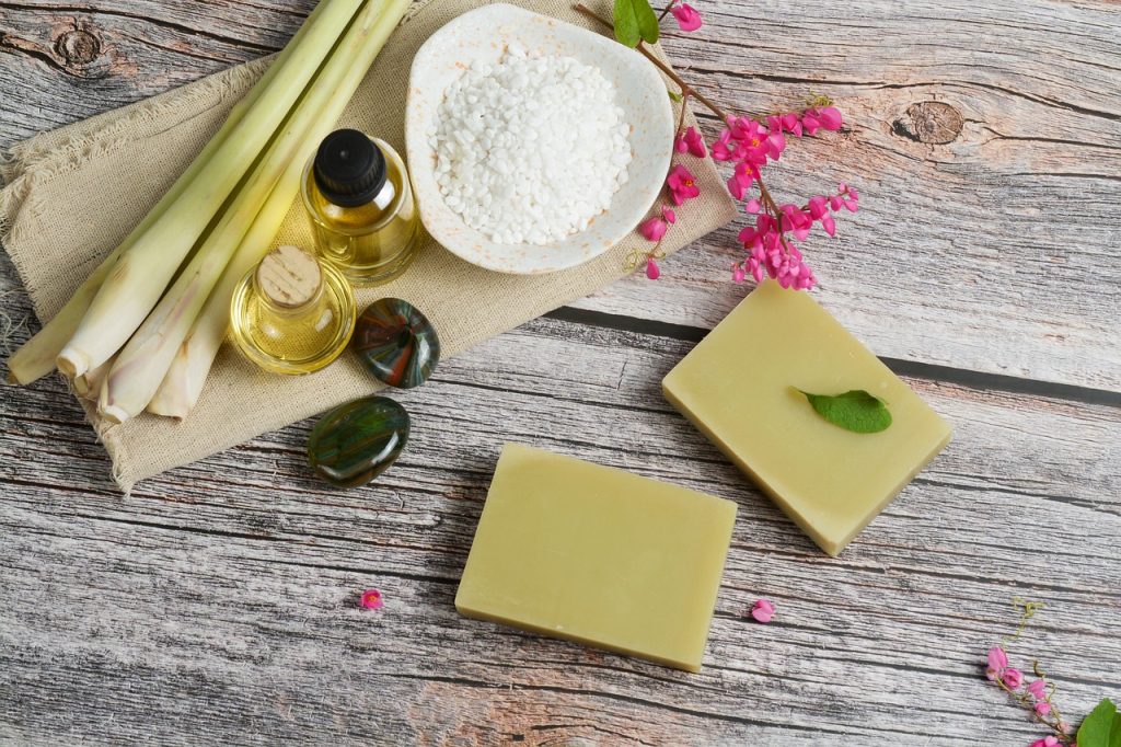 Champú sólido o  líquido: Comparativa completa, beneficios
