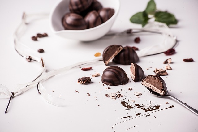 que chocolate elegir por tener menos calorías