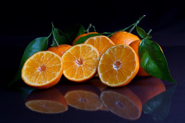 cuánta fibra tiene la mandarina