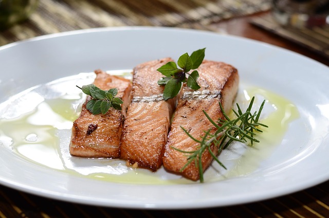 Benefits of salmon o beneficios del salmón