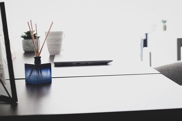 Essential oil diffuser for relaxation o difusor de aceites esenciales para relajarse