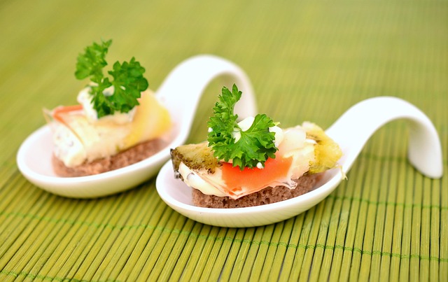 How much protein is in a serving of hake o cuanta proteína tiene una ración de merluza
